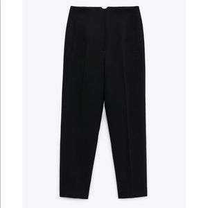 Trendy high waisted Zara Trousers NWOT